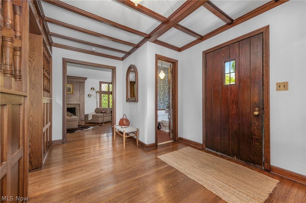 Photo of 3002 Manchester Road, Shaker Heights, OH 44122 (MLS # 5213456)