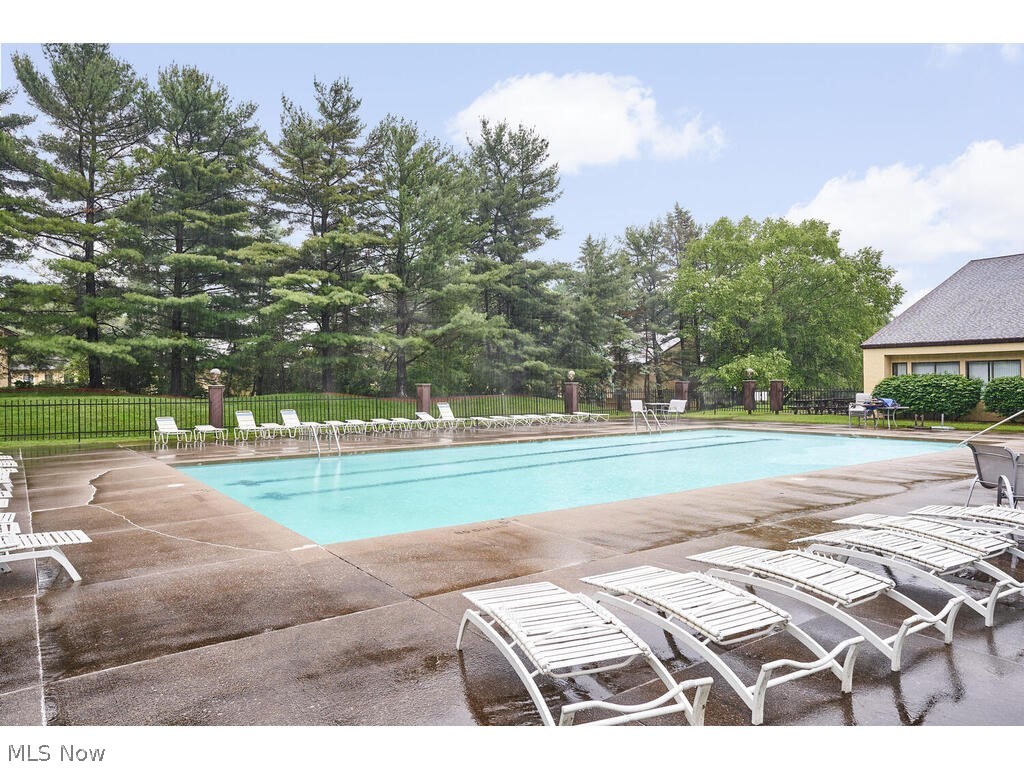 Hampton Woods - Residential