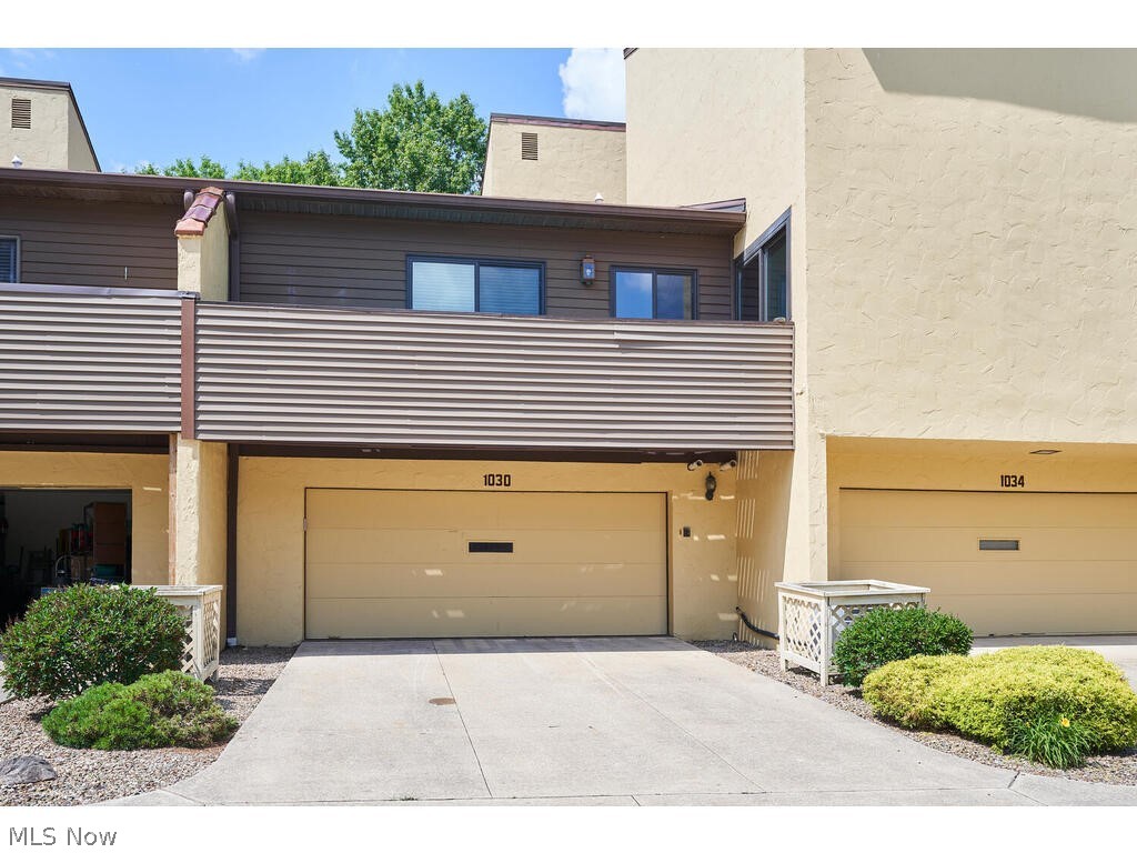 Hampton Woods - Residential