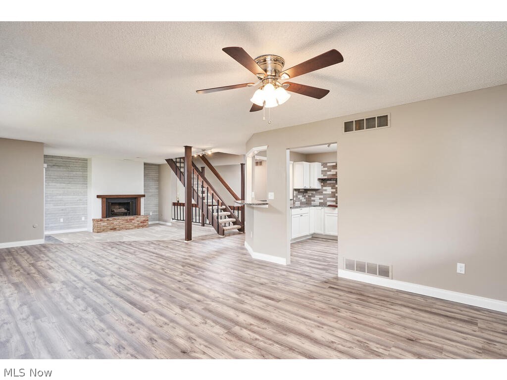 Hampton Woods - Residential