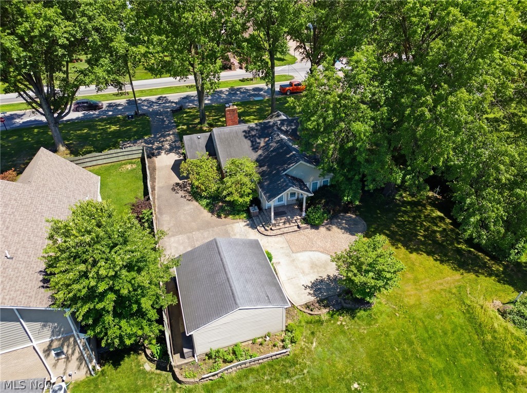 4705 Grand Central Avenue - Photo 3