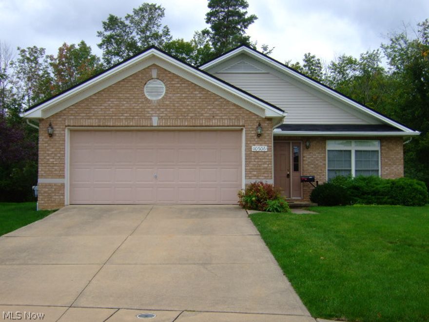 Super Value! Welcome home to Ohio’s premier 55+ community, Greenbriar at River Valley! This ranch style cluster boasts an open floor plan, neutral décor & beautiful wooded views.  This is a great alternative to condo living! All appliances stay! Enjoy all the amenities that the community has to offer: clubhouse, pool, tennis courts, bocce court, walking trails and so much more! Feel like you are on vacation all year long! Maintenance free living at its best!  Call today to arrange a private tour of this wonderful home and clubhouse/facilities.