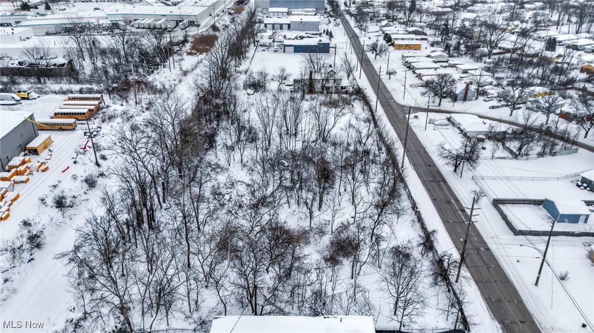 17001 S Miles Avenue