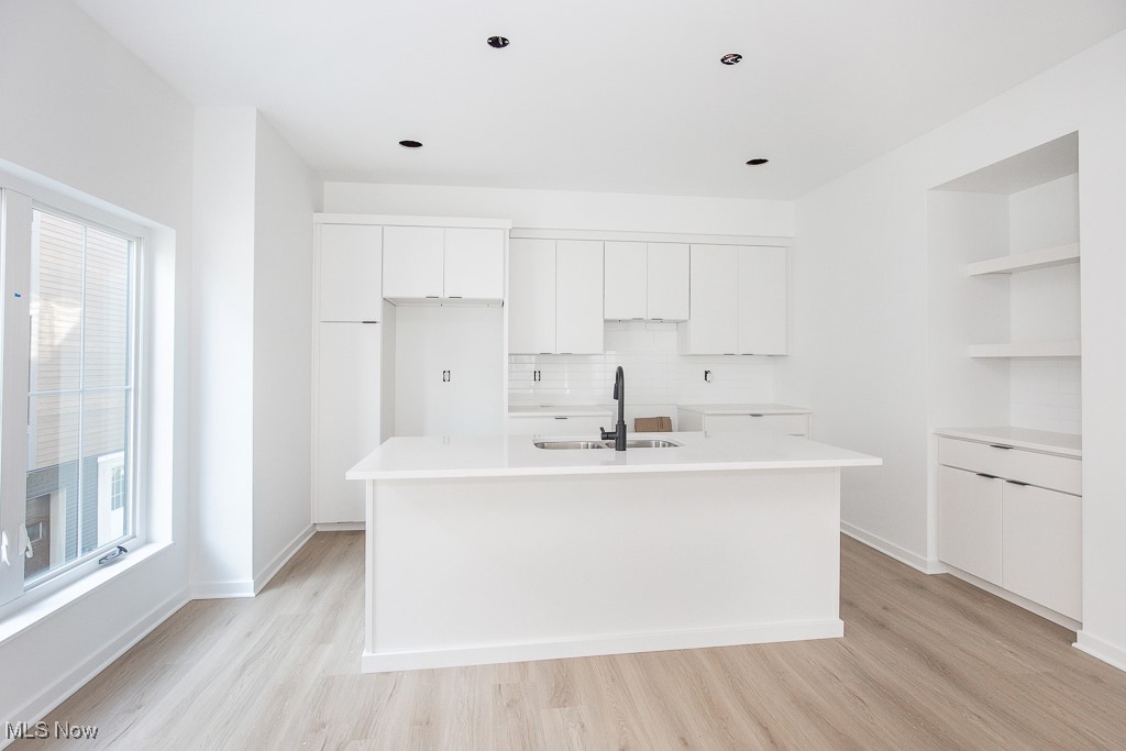 2494-2500 Thurman Avenue