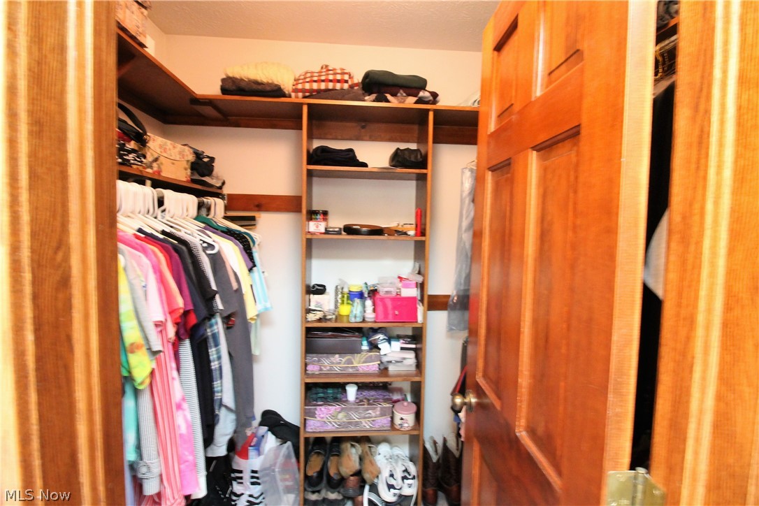 Williamsburg Village Estates - Residential