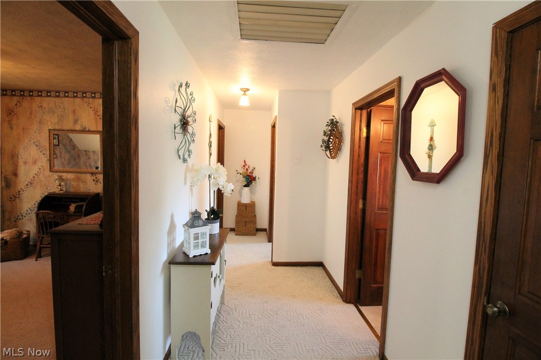 Williamsburg Village Estates - Residential