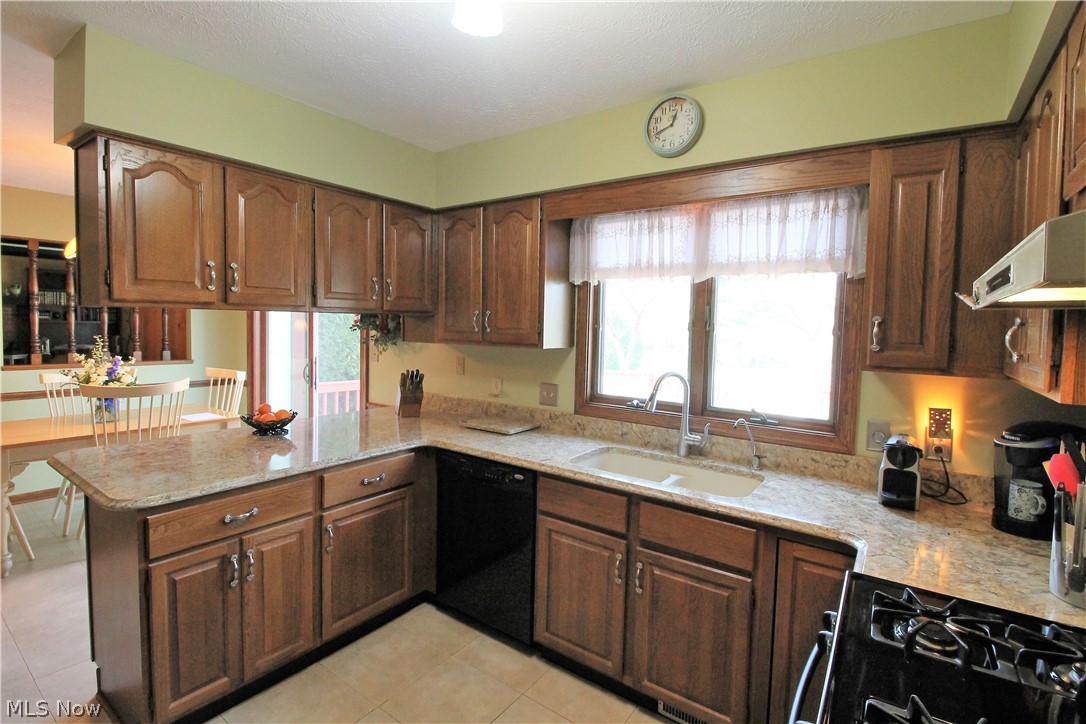 Williamsburg Village Estates - Residential