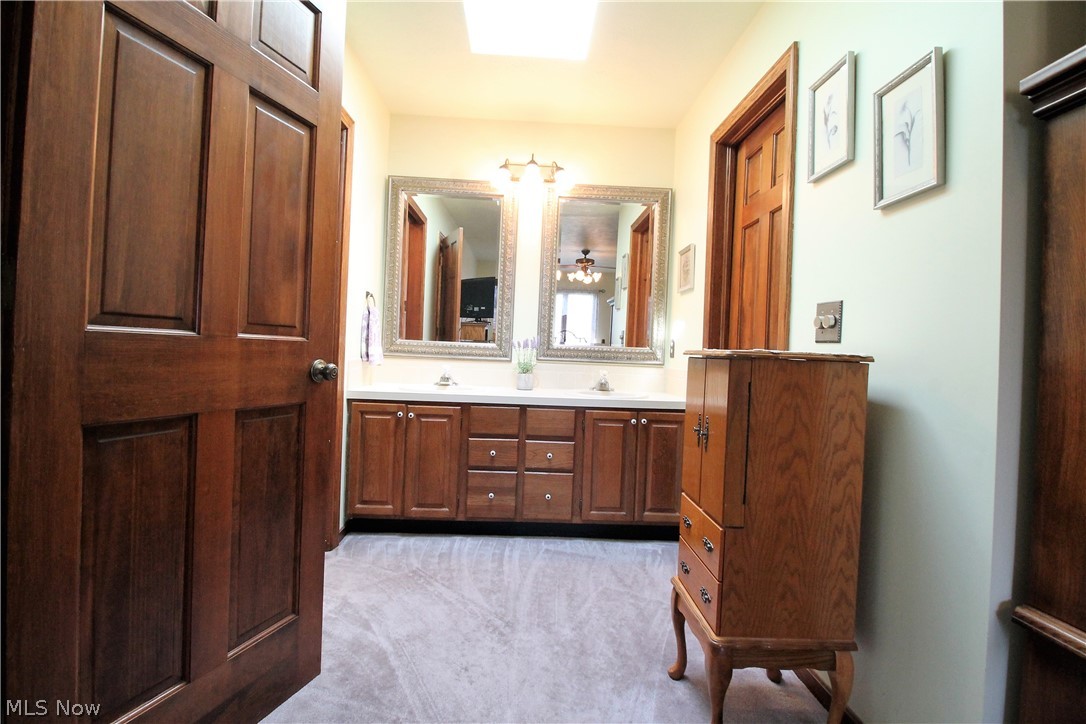 Williamsburg Village Estates - Residential