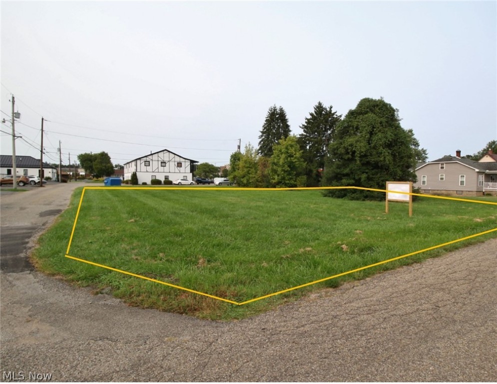 Brooklyn Place - Land