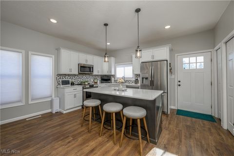 Tiny photo for 212 E 11th Street, Dover, OH 44622 (MLS # 5184503)