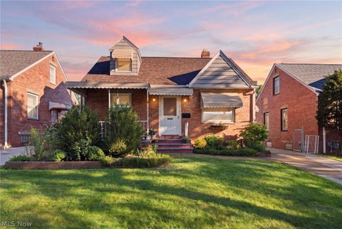 Homes For Sale - 8608 Morton Avenue<br/> Brooklyn, OH 44144