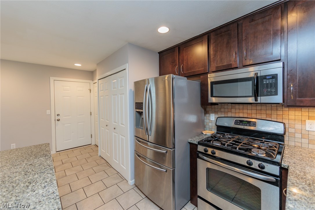 Crystal Lake Phase 02 - Residential