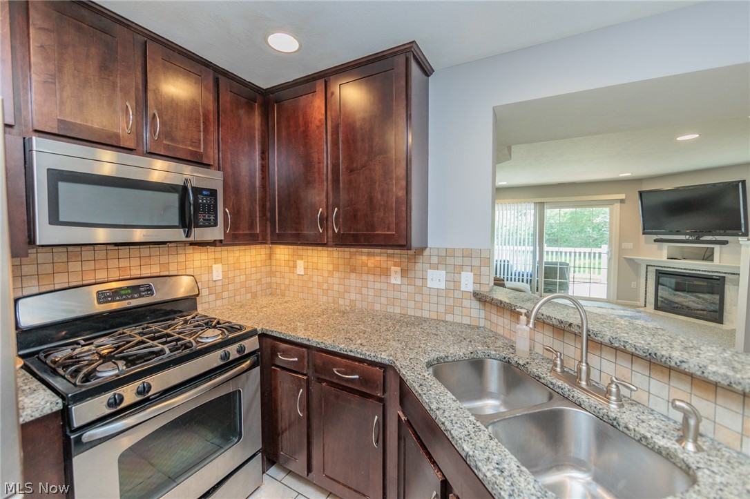 Crystal Lake Phase 02 - Residential