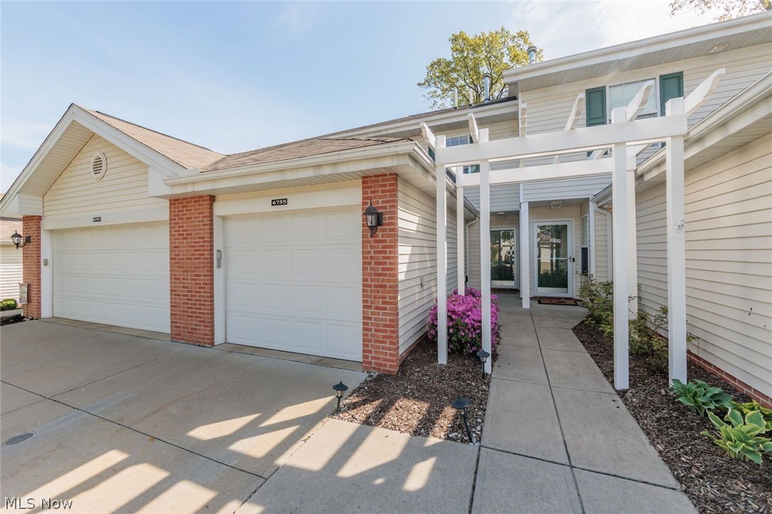 Crystal Lake Phase 02 - Residential