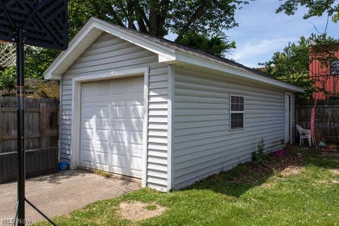 Tiny photo for 122 Maple Drive, Boardman, OH 44512 (MLS # 5220653)
