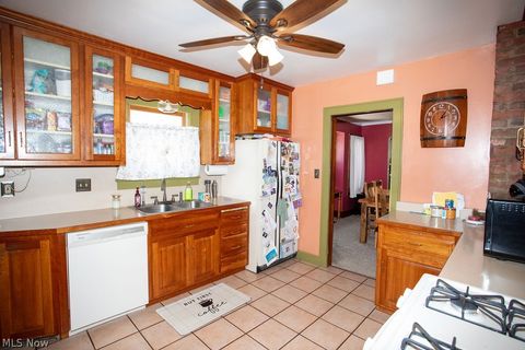 Tiny photo for 122 Maple Drive, Boardman, OH 44512 (MLS # 5220653)