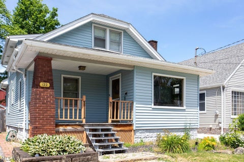Photo of 122 Maple Drive, Boardman, OH 44512 (MLS # 5220653)