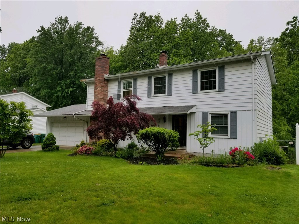 Hallmark Manor 01 - Residential