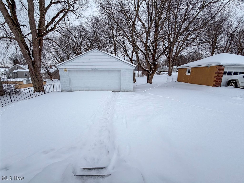 City/Youngstown - Residential