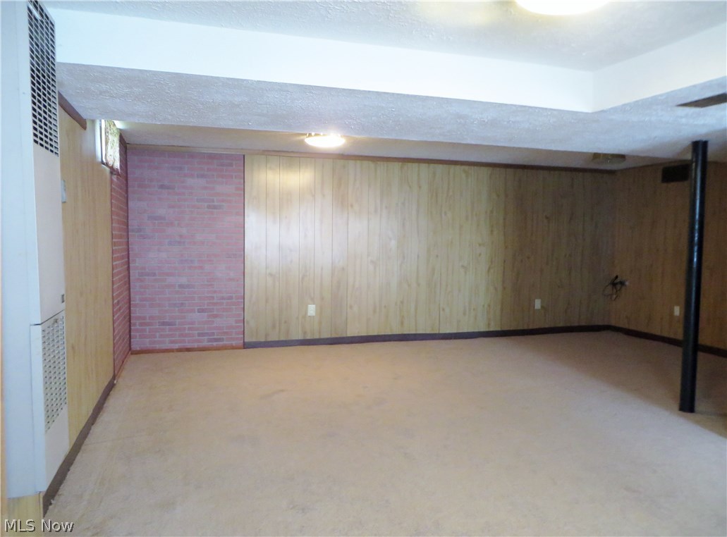 Mentor Headlands Park - Residential