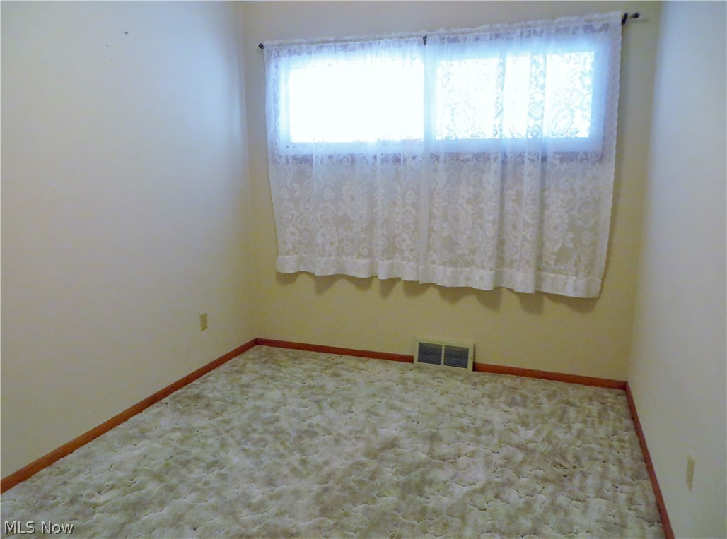 Mentor Headlands Park - Residential