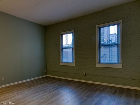 Tiny photo for 408 W Saint Clair Avenue #223, Cleveland, OH 44113 (MLS # 5190594)