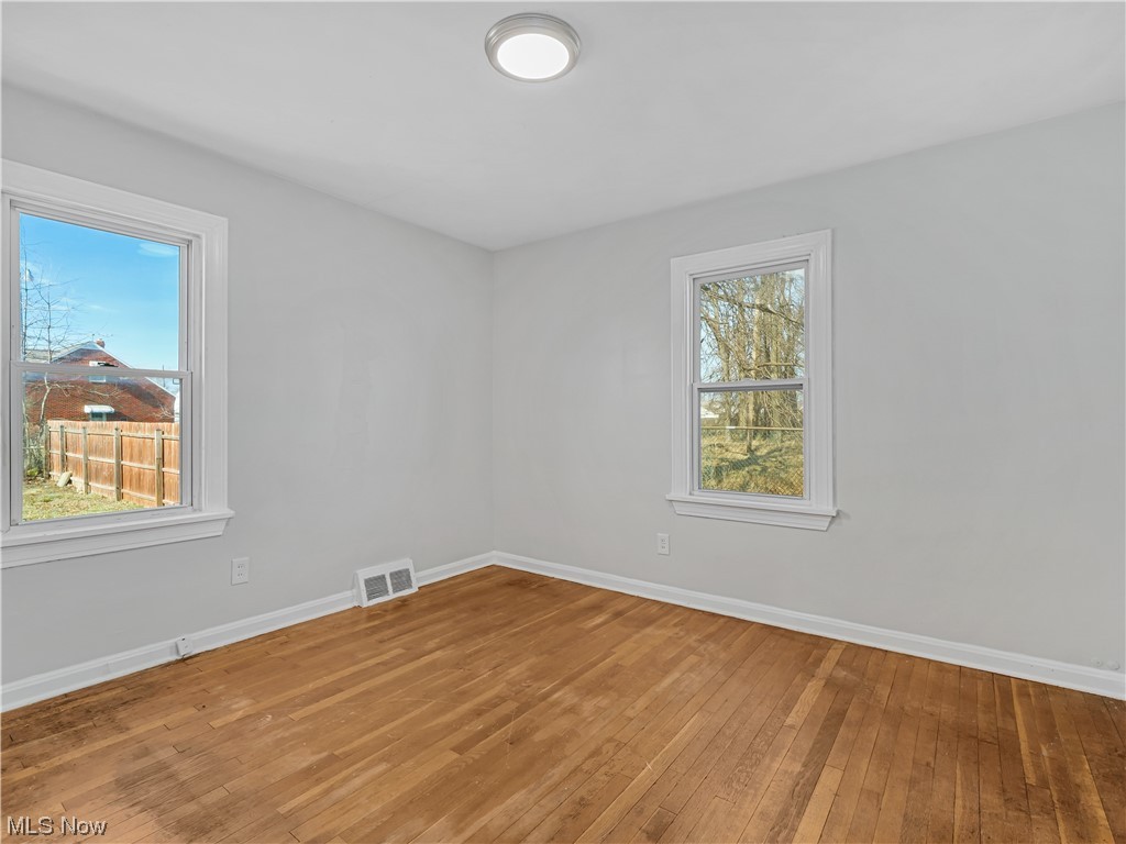 John Krackers - Residential