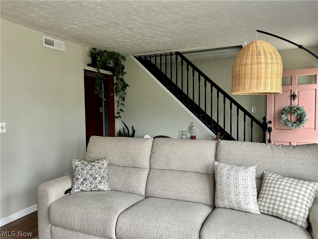 Heslop Morning View - Residential