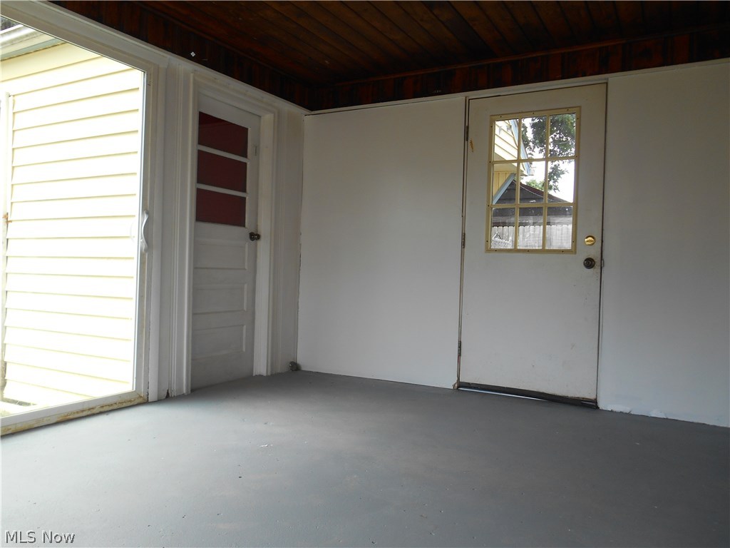 West Manor - Residential