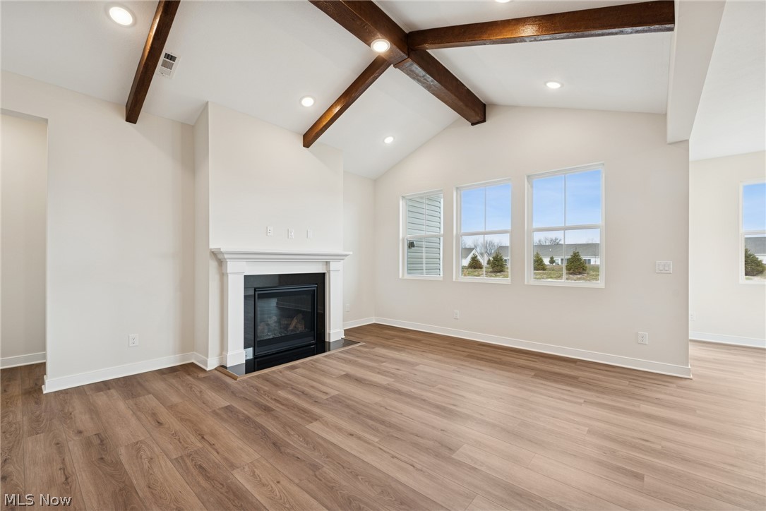 Four Seasons at Sandstone - Residential