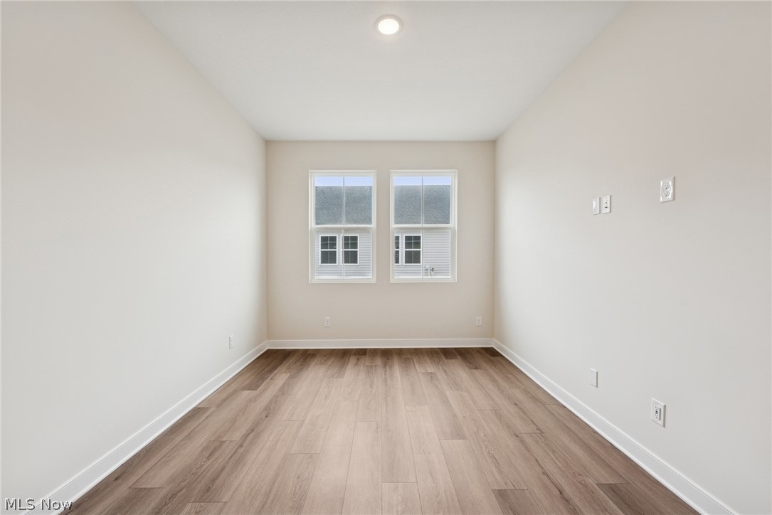 Four Seasons at Sandstone - Residential