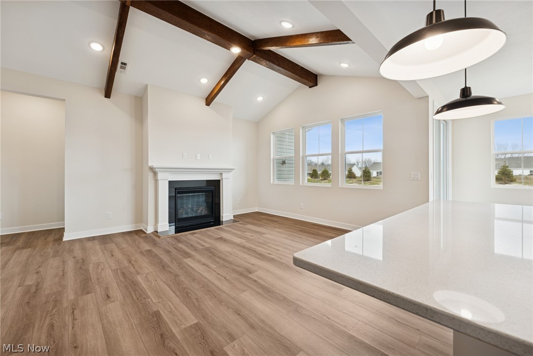 Four Seasons at Sandstone - Residential