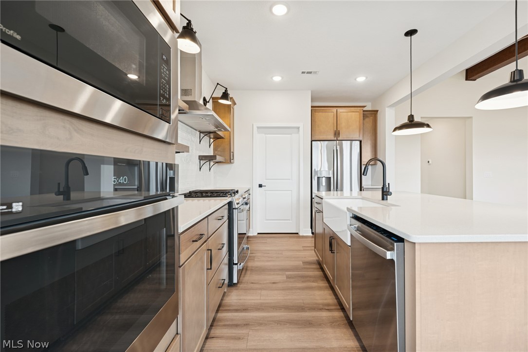 Four Seasons at Sandstone - Residential