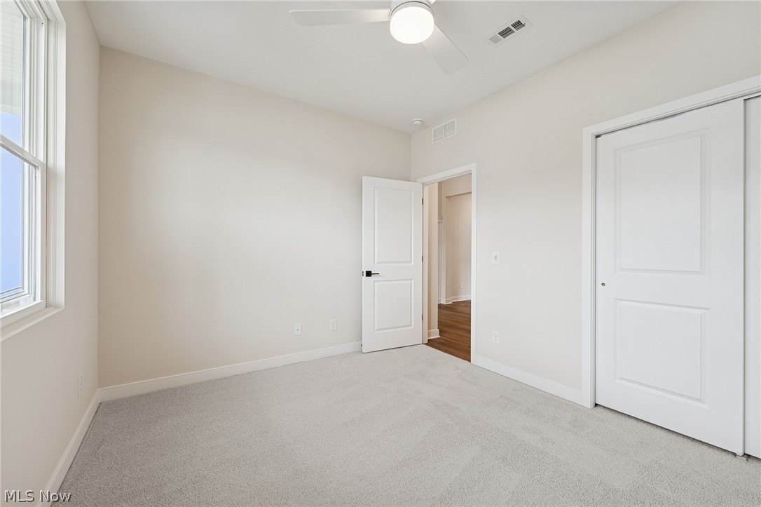 Four Seasons at Sandstone - Residential