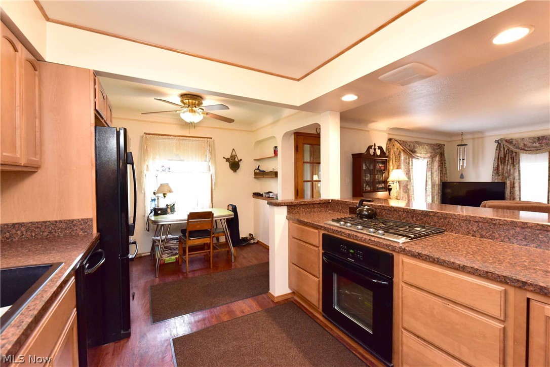 Elworthy-Helwick Cos Kenmore - Residential