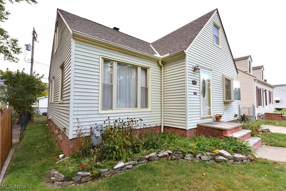 Elworthy-Helwick Cos Kenmore - Residential