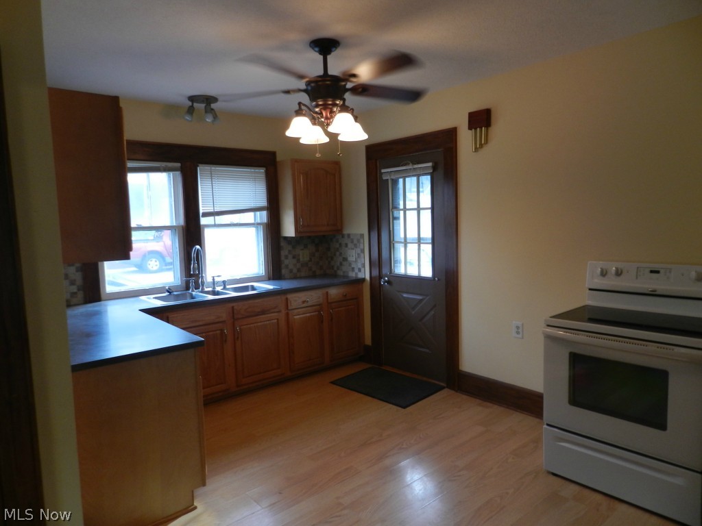 Village/Navarre - Residential