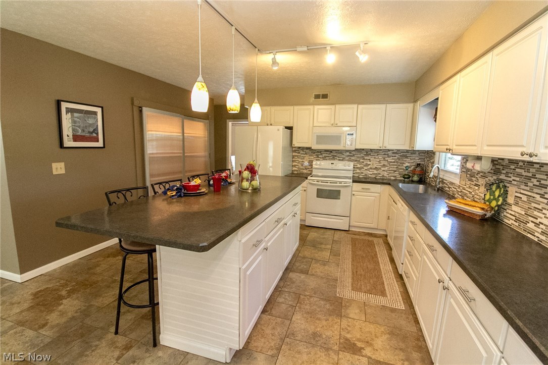 Alpine Drive - Residential