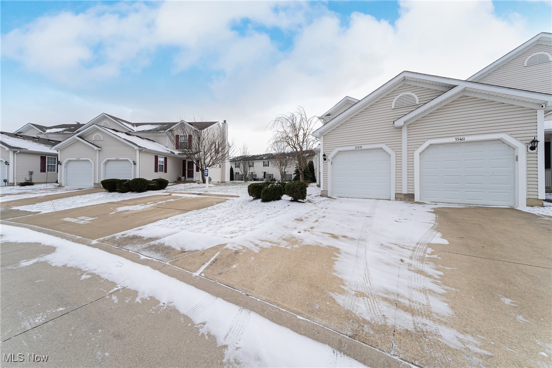 33459 Halle Court #29F, Avon Lake, Ohio image 1