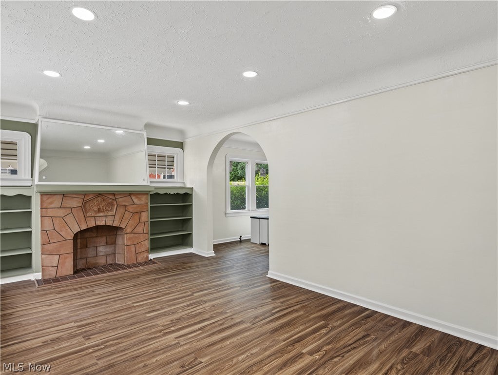18104 Hiller Avenue
