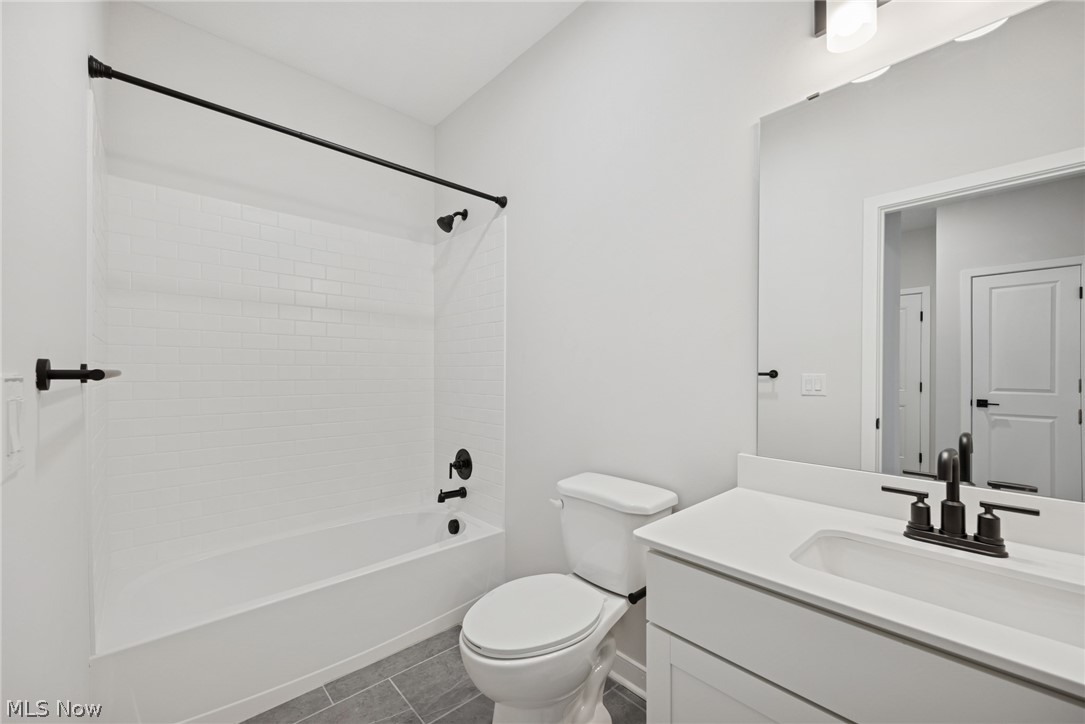 Four Seasons at Sandstone - Residential