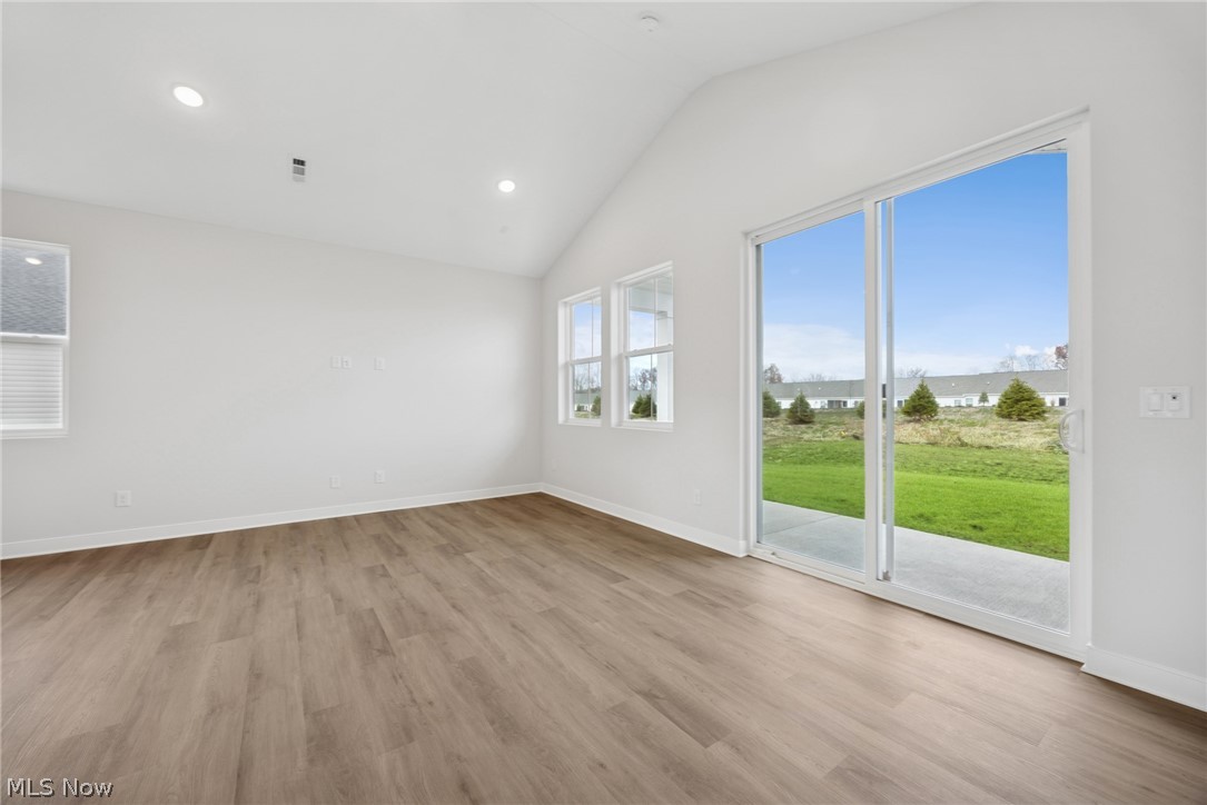 Four Seasons at Sandstone - Residential