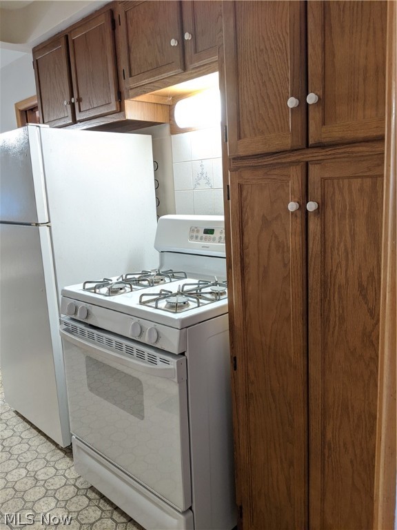 Sunshine Realty #2 Sub 5 - Residential