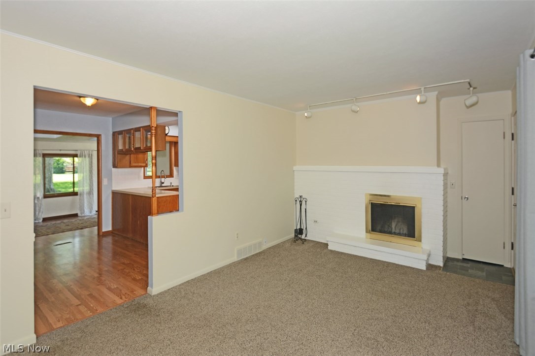 Brady Lane - Residential