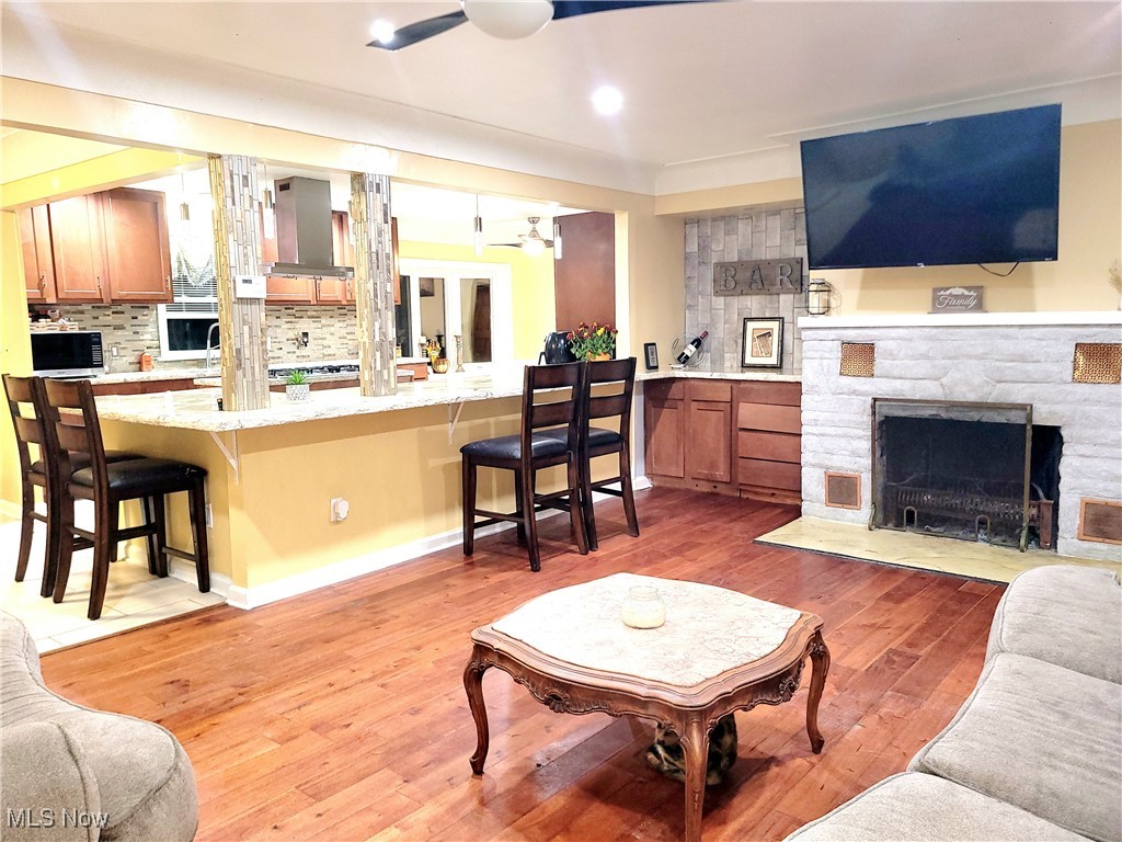 Country Club Estates - Residential