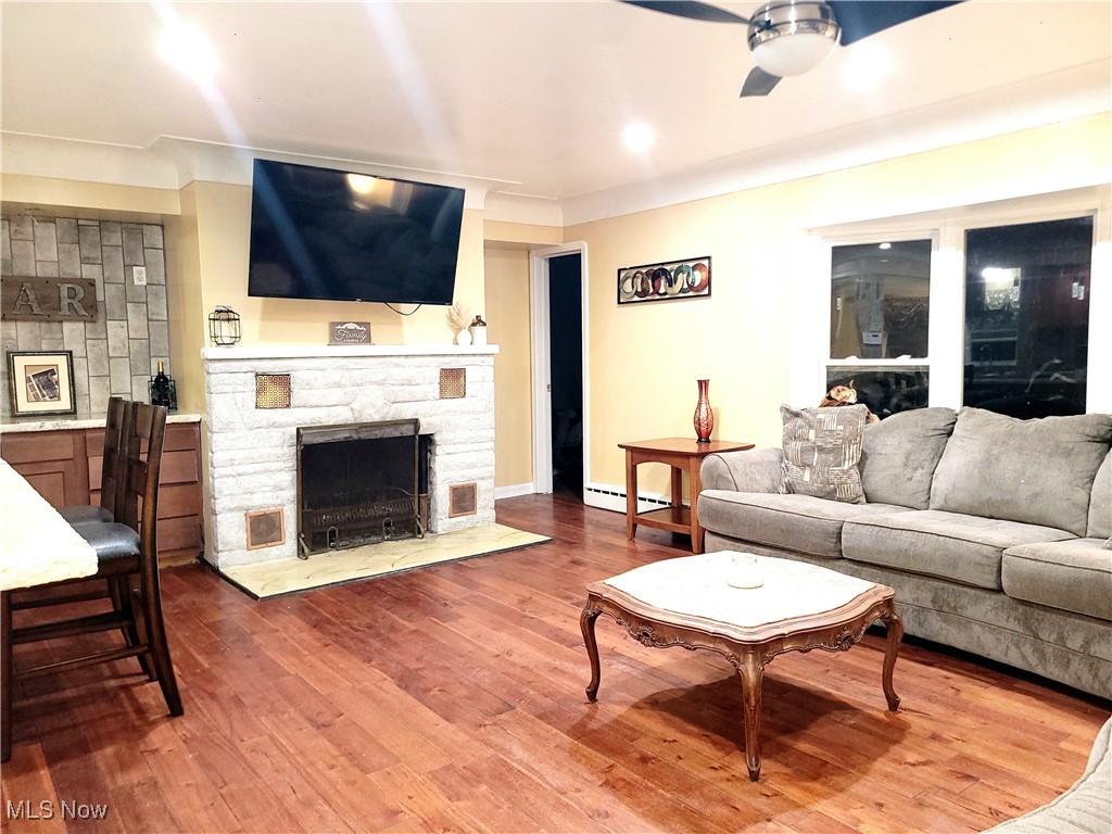 Country Club Estates - Residential