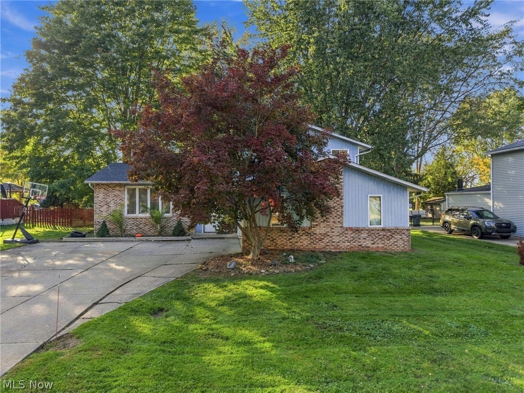 10060 Ridgewood Drive