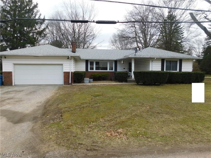 Wonderful 3 bedroom corner lot ranch in a beautiful Liberty neighborhood has been updated with a new roof, hot water tank and ample space for creativity.  Full basement offers ample storage space or potential living area if needed! 2 car attached garage and a very nice corner yard to play in.