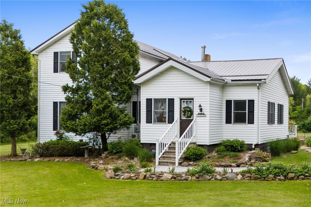 11663 Portlew Road, Newbury, Ohio image 2