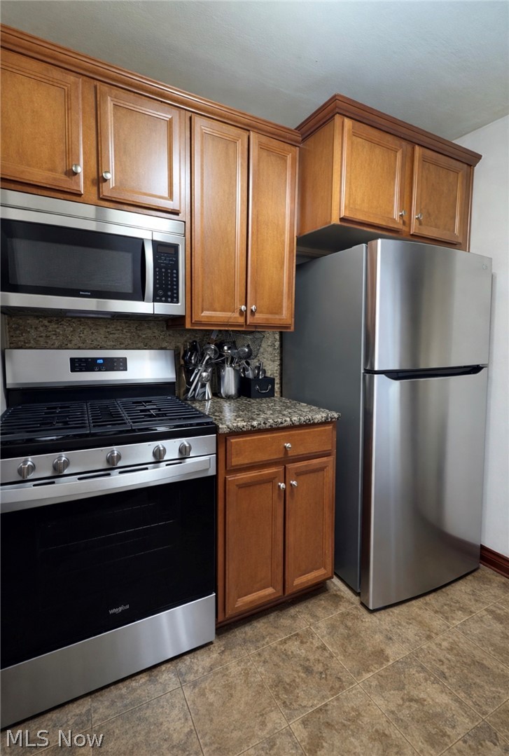 Broadfields Sub/W H Telling - Residential